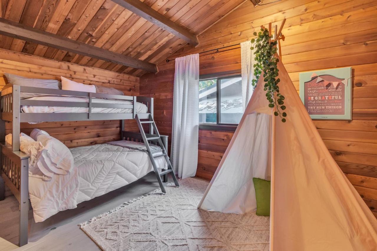 Port Hadlock Luxury Cabin Retreat Awaits You! Cabin Villa Chimacum Exteriör bild